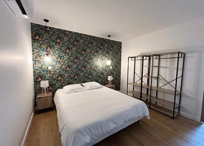 Chez Celine Et Marc بيت للعطل